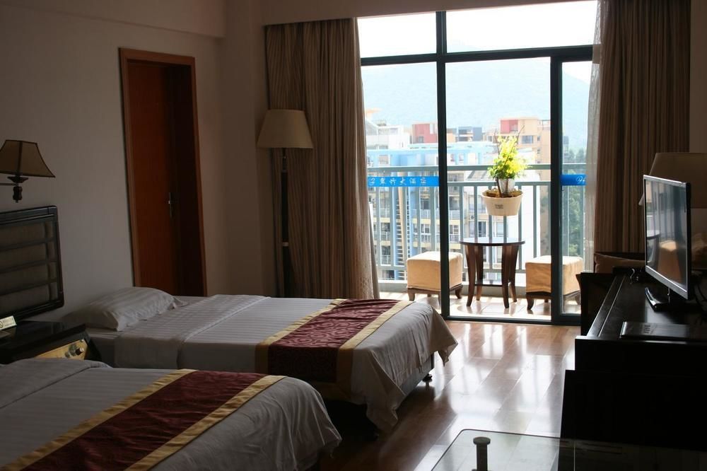 Green Bamboo Hotel Γκουιλίν Εξωτερικό φωτογραφία